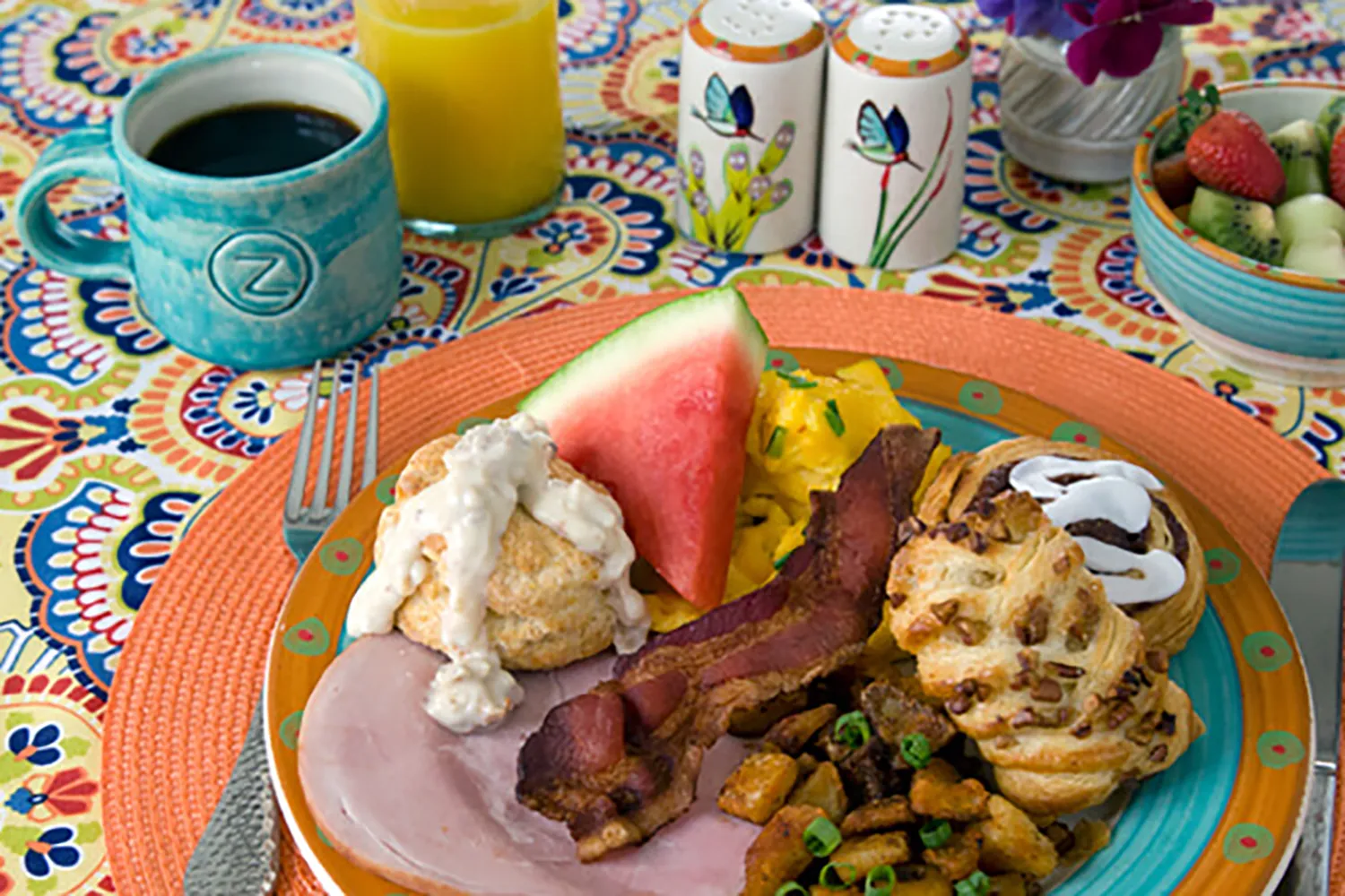buffet-style-meals-circle-z-ranch